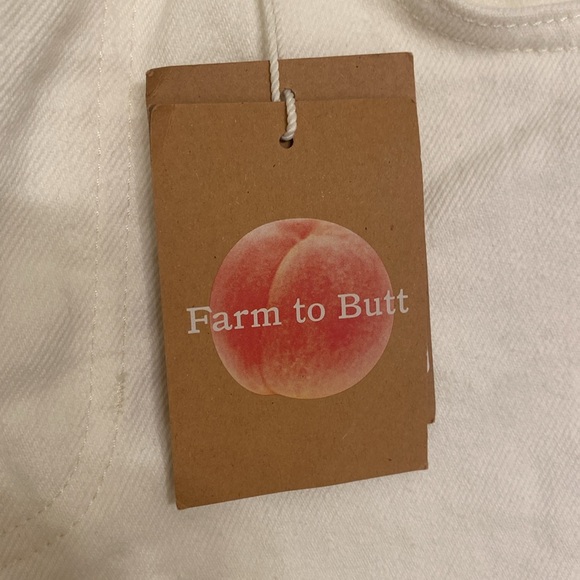 Revolve, Reformation White Jeans size 25 - Picture 3 of 7